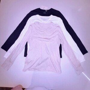 Lot of 3 Everlane Long Sleeve Tees, Size M, Never Worn Runs small fits like S